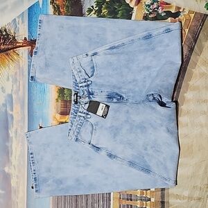 Missguided Baggy Boyfriend Jeans Size 4 NWT